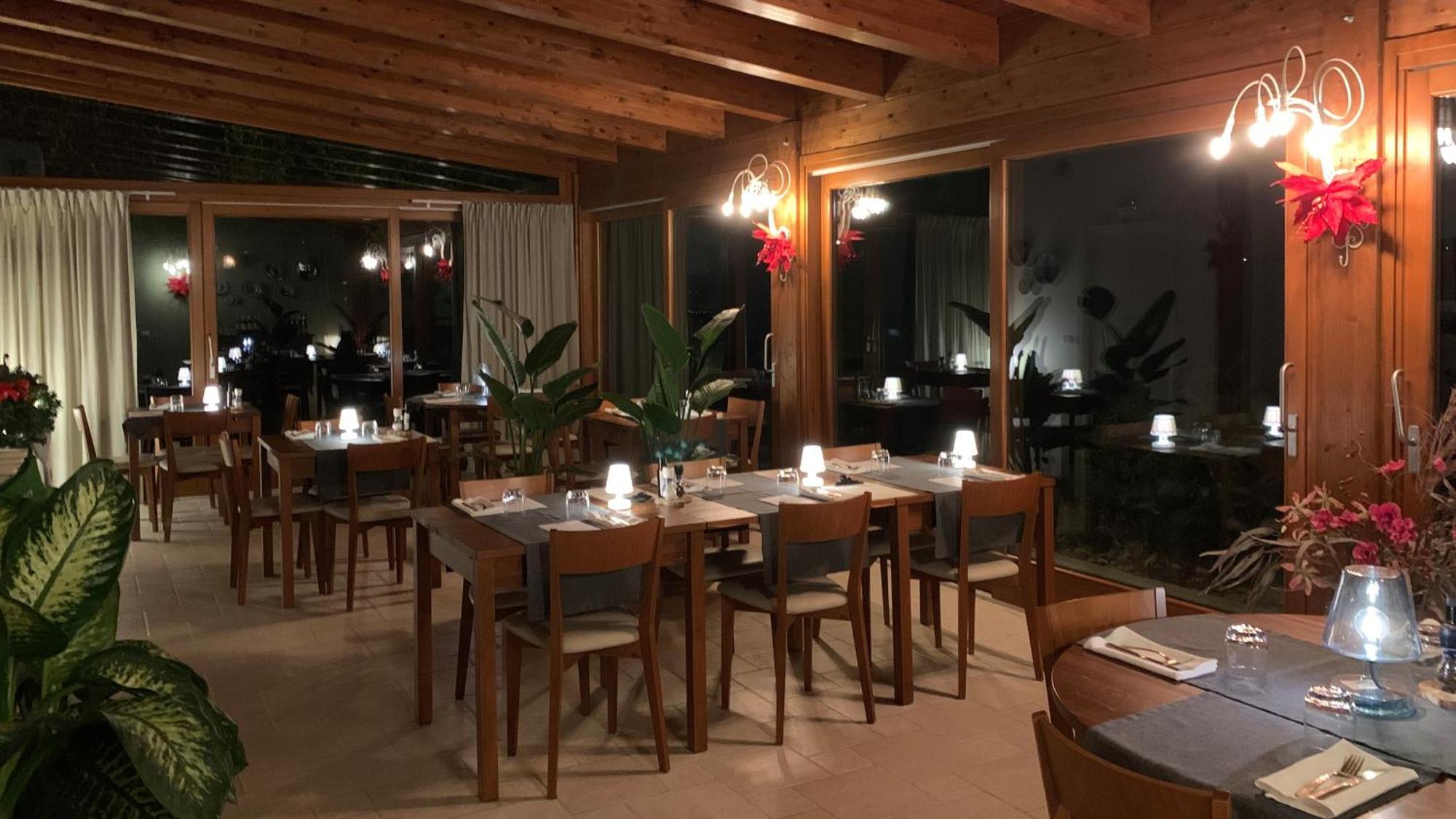 Gastronomic B&B Carlocarla Monte San Pietrangeli 外观 照片