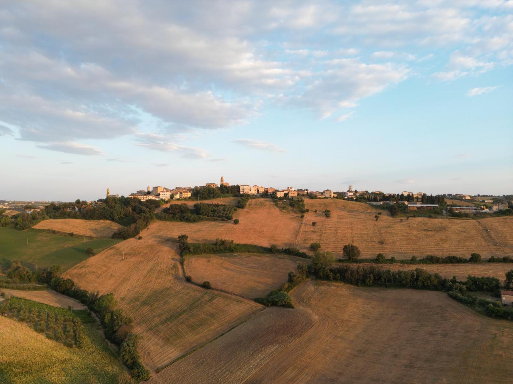 Gastronomic B&B Carlocarla Monte San Pietrangeli 外观 照片