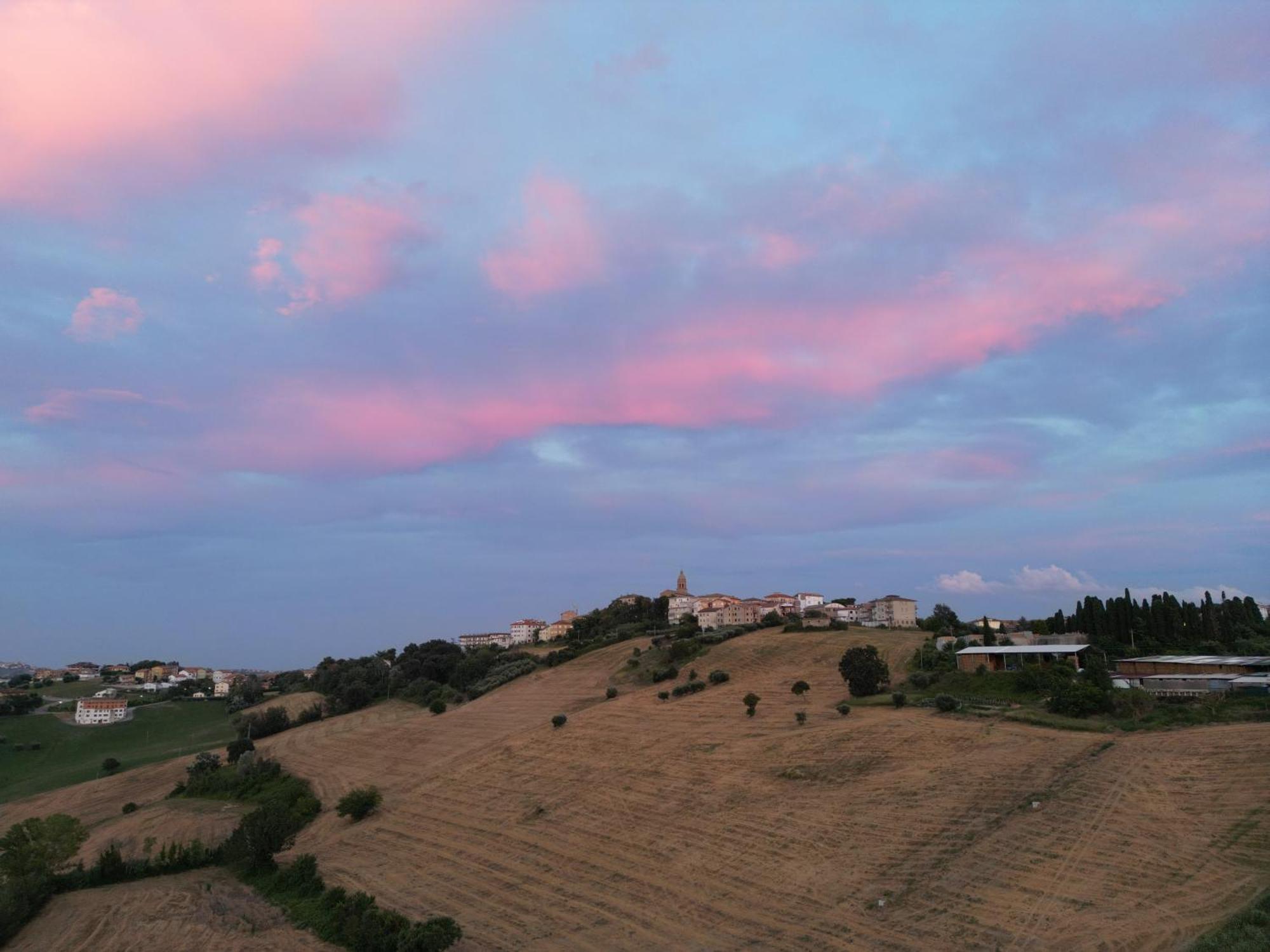 Gastronomic B&B Carlocarla Monte San Pietrangeli 外观 照片