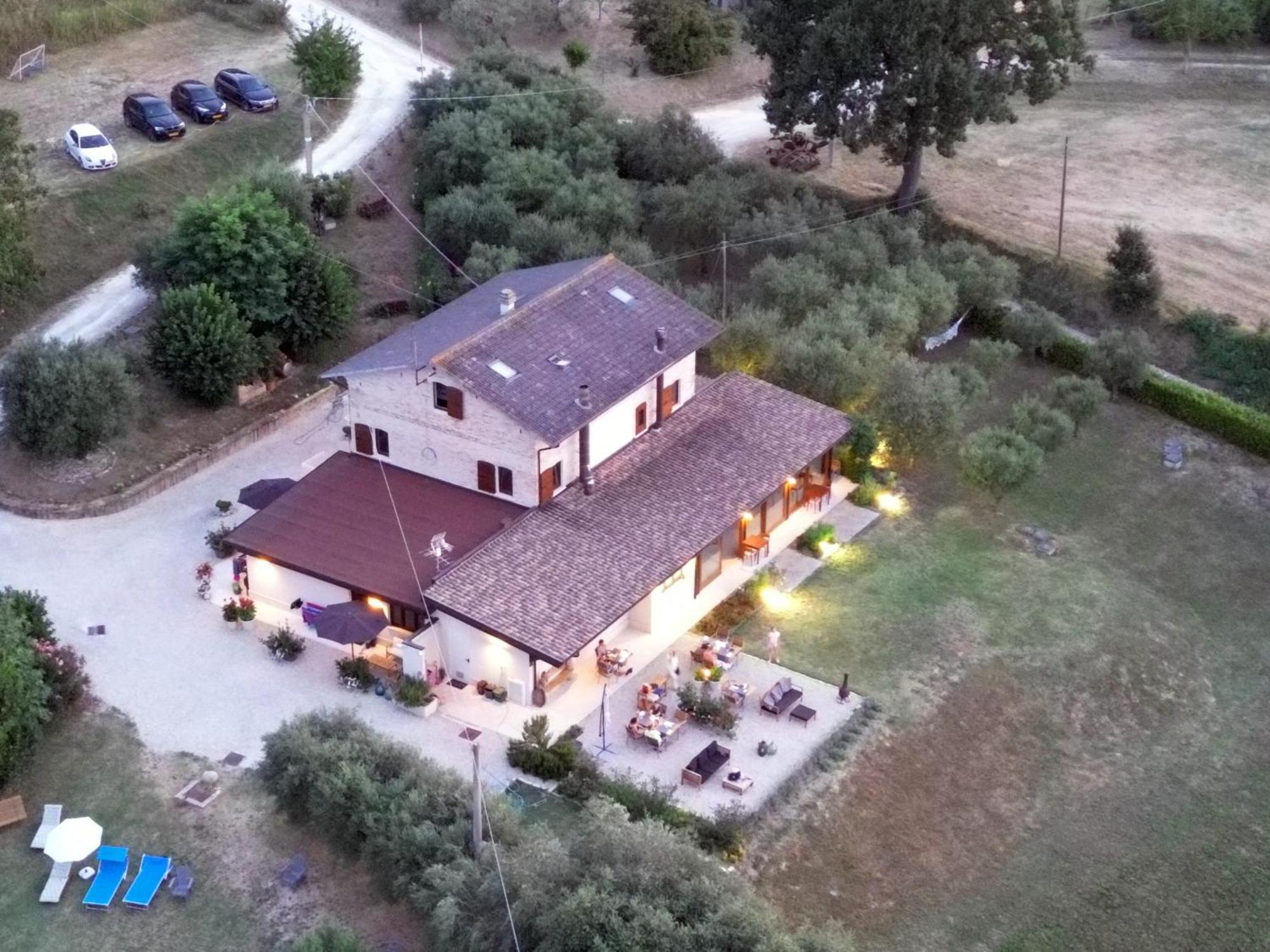 Gastronomic B&B Carlocarla Monte San Pietrangeli 外观 照片